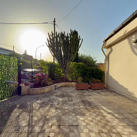 Merlo Homes Mare فيلة