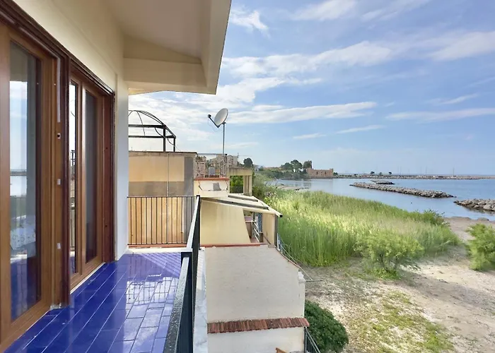 Merlo Homes Mare فيلة