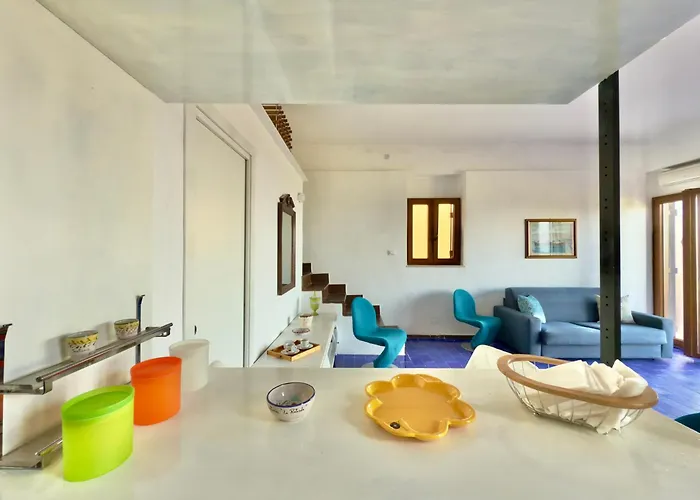 فيلة Merlo Homes Mare