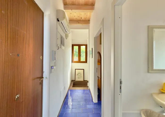 فيلة Merlo Homes Mare