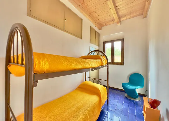 فيلة Merlo Homes Mare *
